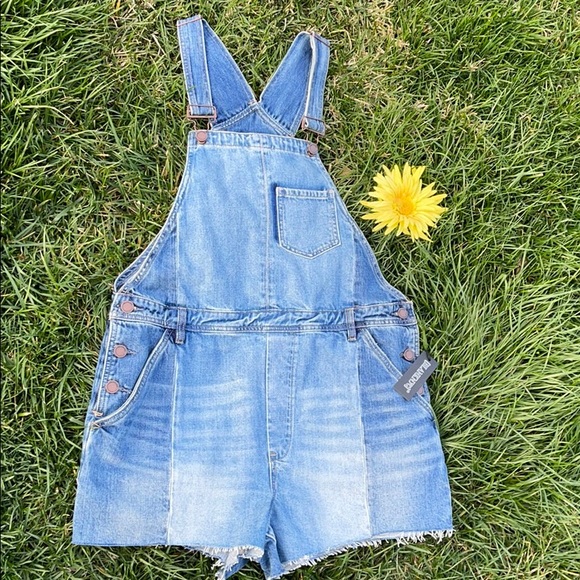 🌺 BLANK-NYC; BNWT Denim Kingpin Shortall; Sz. W32 - Picture 2 of 16